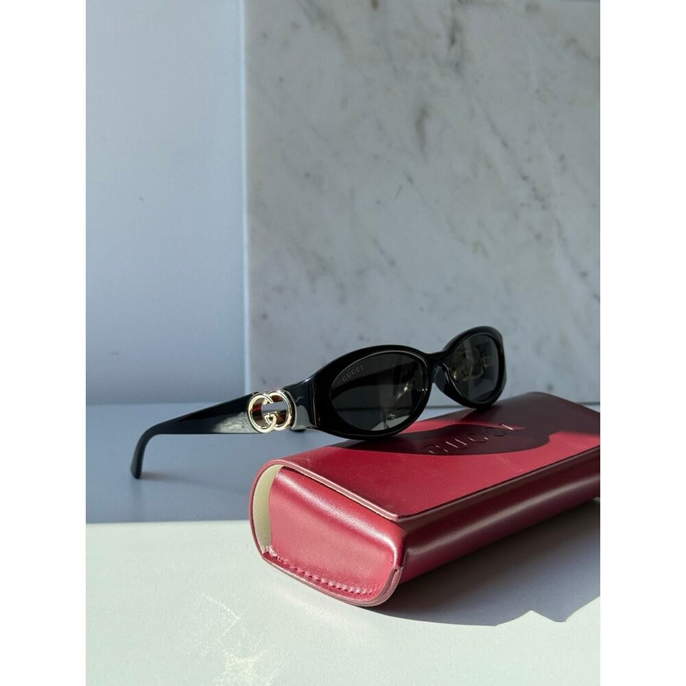 NEW Gucci GG1660S Black Slim Oval Logo Sunglasses - Picture 5 of 9